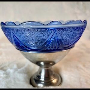 Vintage 1935 Hazel Atlas Glass Royal Lace Sherbets with Crome Holder Cobalt Blue